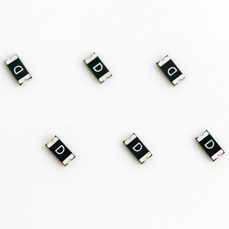 力特貼片保險(xiǎn)絲